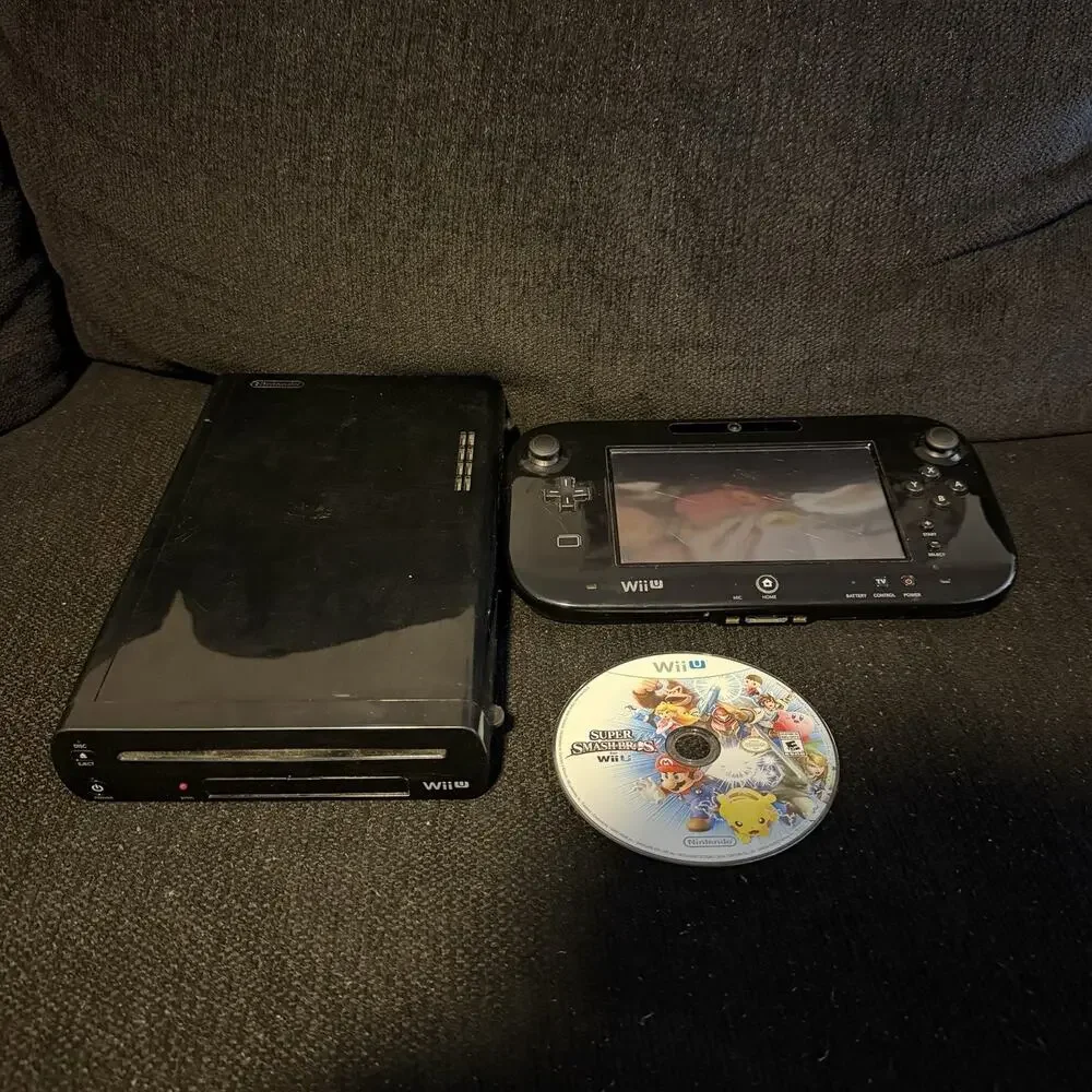 Nintendo Wii U 32GB Black Console WUP-101 with GamePad For Parts DESCRIPTION